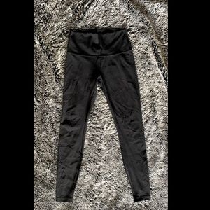 Lulu Lemon Wunder Under